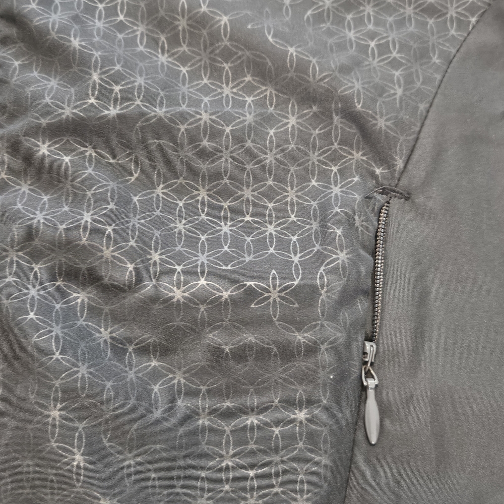 Kalenji Size S Lightweight Windbreaker Jacket Navy Blue Sportswear Hiking - Picture 3 of 10